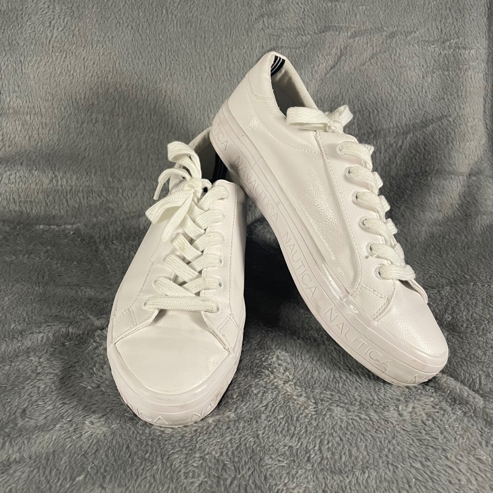 Nautica White Low Top Lace Up Sneakers 90s‎ Preppy Coastal Logo Size 10